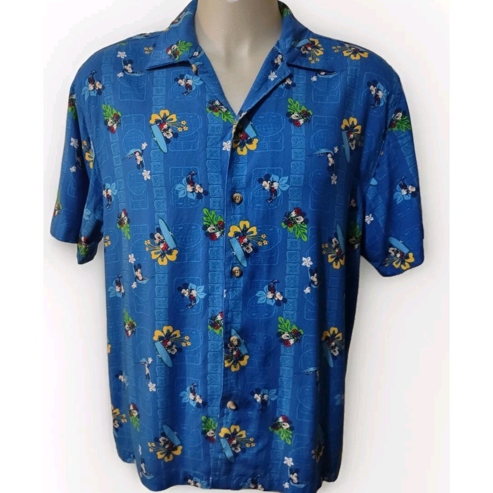 Disney Store Mickey Mouse Men's Size Medium Button Up Shirt Surf Floral Collared